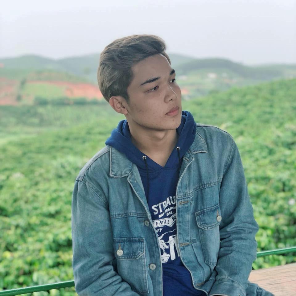 Chân dung cậu em trai sở hữu ngoại hình chuẩn hot boy của ca sĩ Hòa Minzy-2