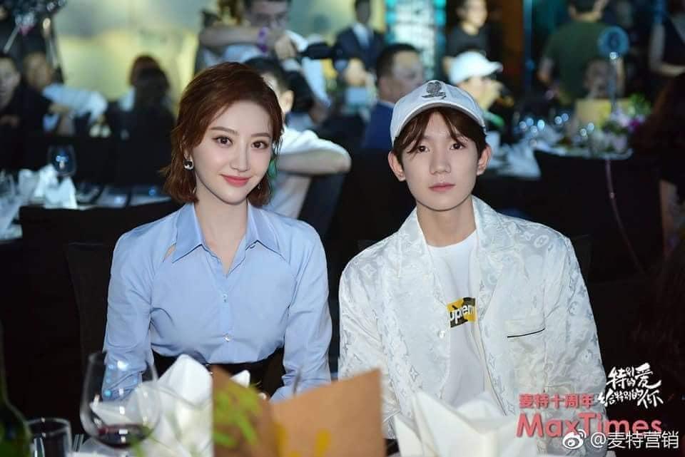 Sau thời gian xuất hiện xinh đẹp, Triệu Vy lại bị chê phong cách thời trang-2