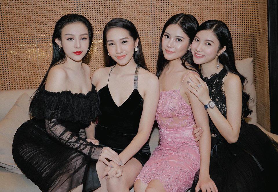 SunHt nhận bão like khi khoe mẹ hồi trẻ đẹp như hoa hậu-4