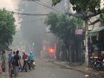 Hà Nội: Cháy công trình trên đường Cầu Giấy, khói bốc cao chục mét-10