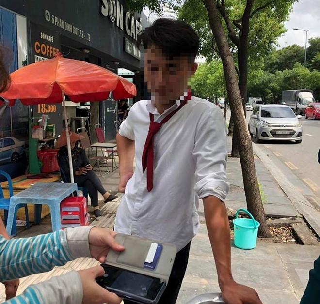 Khách hàng tố tài xế Vinasun chửi mắng, hành hung-1