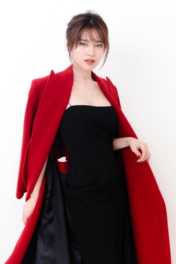 Ninh Dương Lan Ngọc lột xác với hình tượng gái già thành thị-6