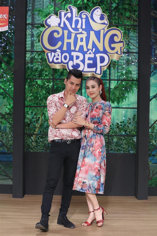 Từng chia sẻ bí quyết để được chồng yêu, Lâm Khánh Chi bất ngờ mắng chồng sa sả vì lý do này-1