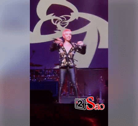 Đức Phúc đang khiến các chị em hoa mắt với gu thời trang ngày càng diêm dúa khác gì gái mới lớn-3