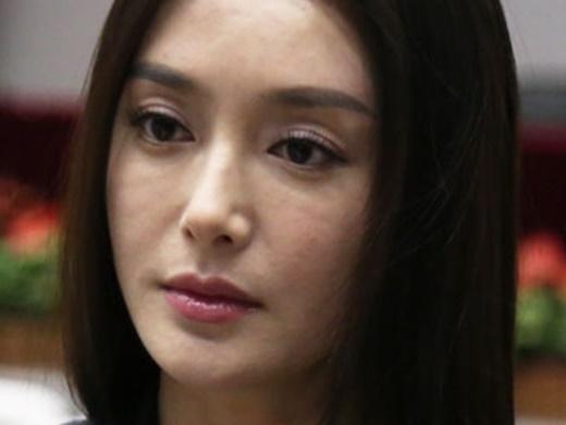 Đời tư nhiều tai tiếng của Phú Sát hoàng hậu Tần Lam-4