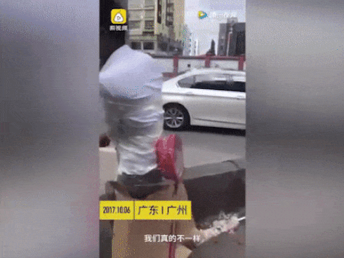 Chú rể trẻ bị thương nặng trong ngày cưới vì bị bạn bè dính pháo vào mông rồi châm lửa đốt