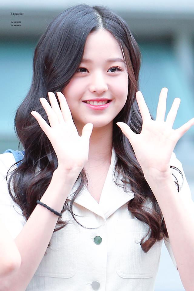 Dàn mỹ nhân mê hoặc người nhìn nhờ chiều cao và thân hình phổng phao khó tin dù chưa 18 tuổi-6