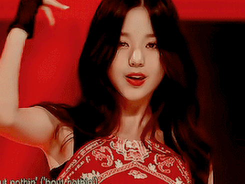 Dàn mỹ nhân mê hoặc người nhìn nhờ chiều cao và thân hình phổng phao khó tin dù chưa 18 tuổi