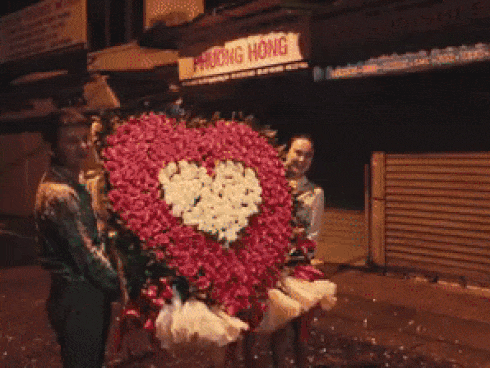 CHUYỆN XƯA HIẾM GẶP: Vợ tổ chức kỷ niệm 3 năm tình yêu cho chồng cũ và người mới gây bão