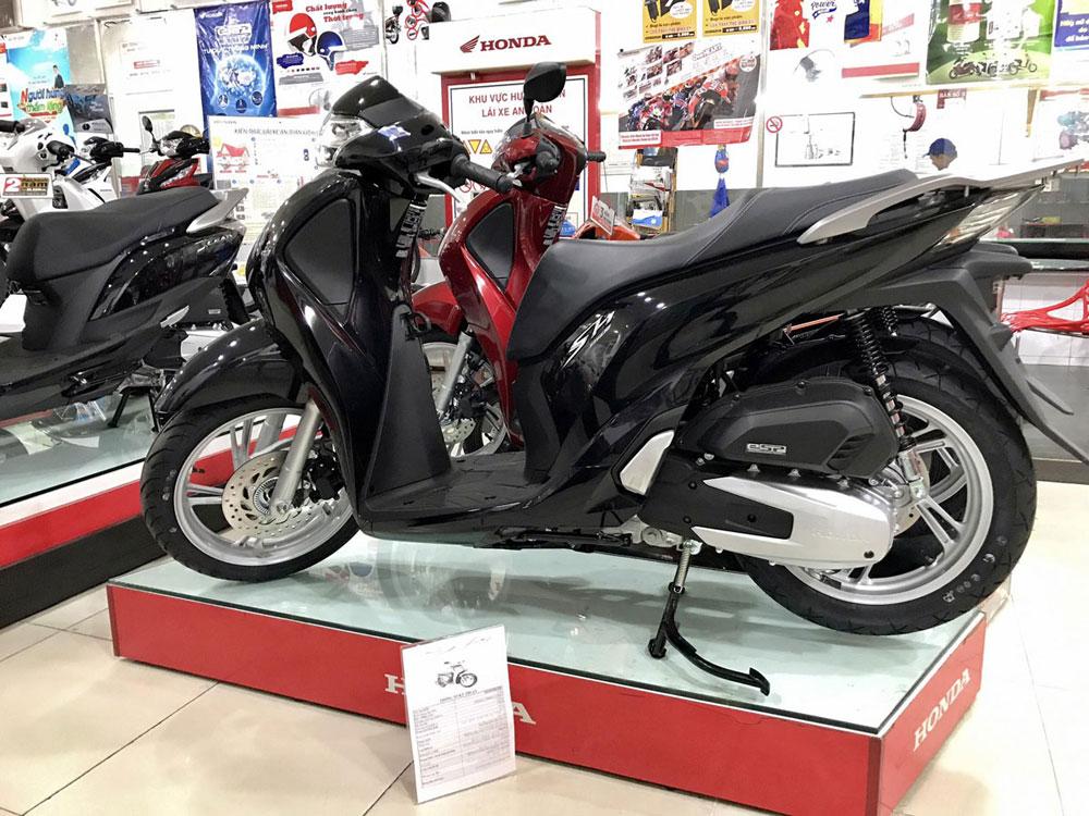 SH giảm sốc xuống dưới 100 triệu, ô tô hạ 244 triệu/chiếc tháng cô hồn-1