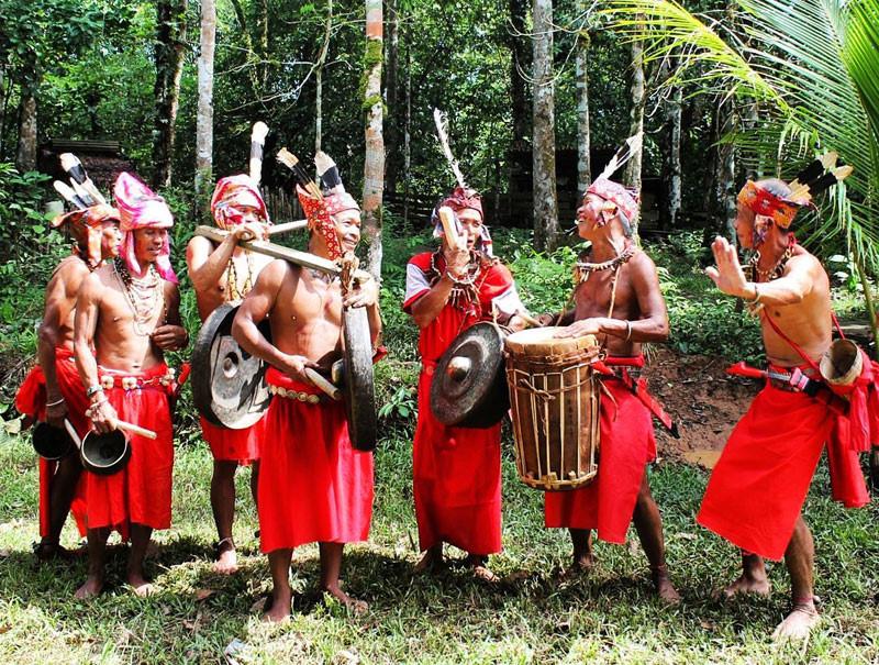 Những tập tục kỳ dị chỉ có ở Indonesia-12