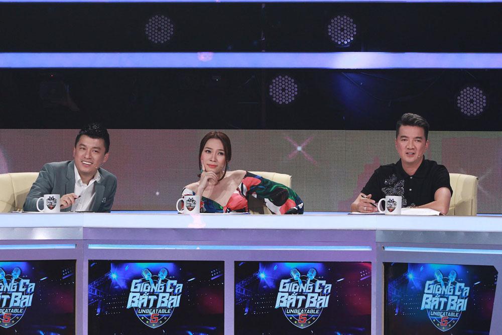 Mỹ Tâm nằng nặc đòi xin số điện thoại của hotboy kẹo kéo vì hát quá hay-3