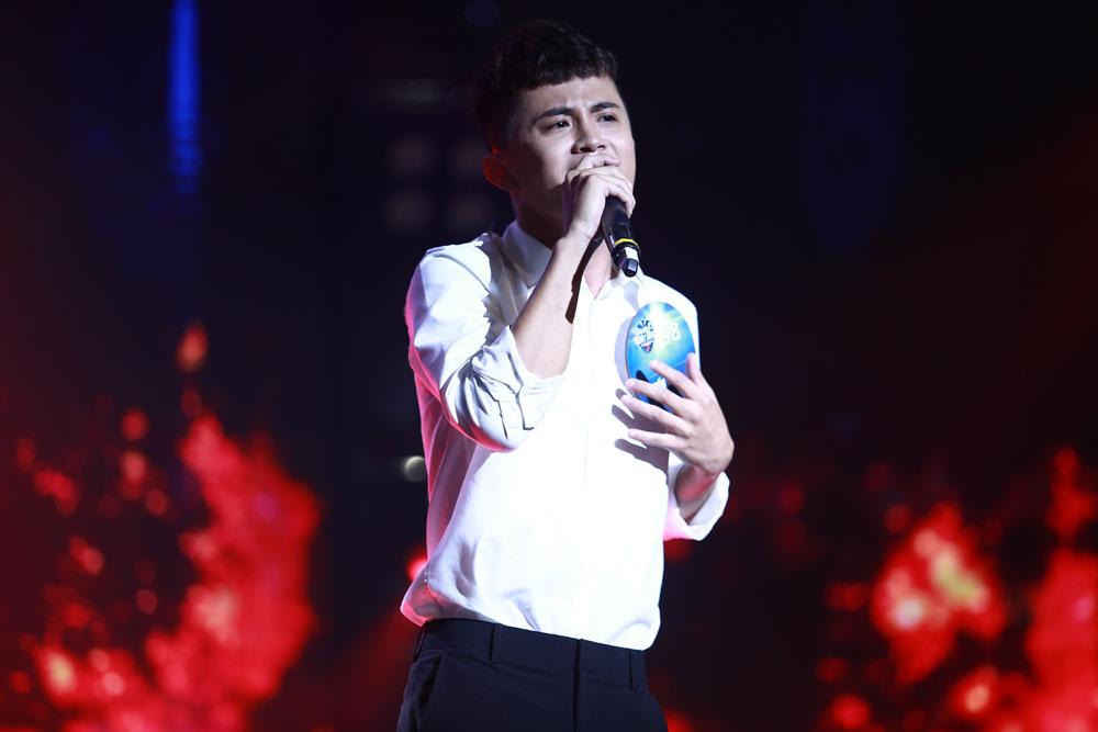 Mỹ Tâm nằng nặc đòi xin số điện thoại của hotboy kẹo kéo vì hát quá hay-1