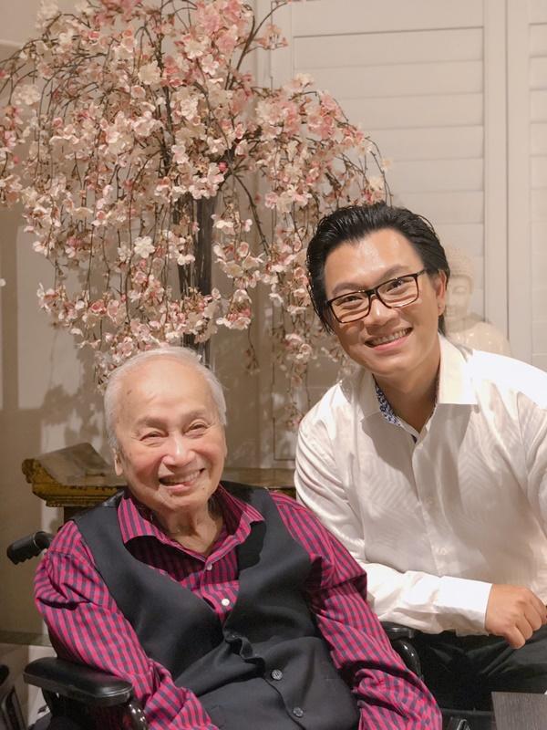 Lần đầu tiên, Phạm Quỳnh Anh tổ chức họp báo trực tuyến, xuất hiện tại đầu cầu Mỹ cùng nhạc sĩ Lam Phương-2