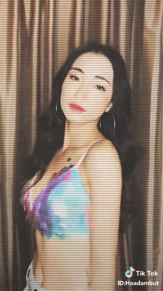 Hòa Minzy bây giờ chỉ thích nhất kiểu trang phục này để khoe thành quả giảm cân hùng hục-2