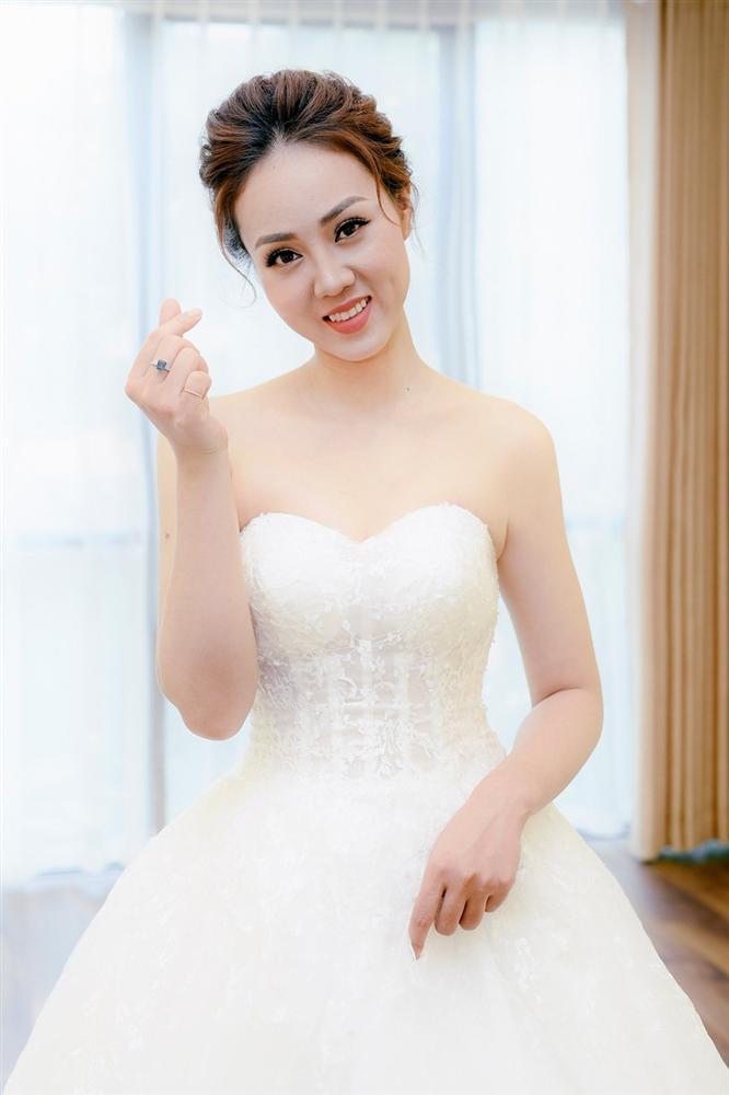 Thực hư thông tin đám cưới lần 3 của diễn viên Công Lý và bạn gái xinh đẹp-2