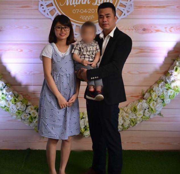 Bà bầu đẻ rơi con dọc đường, gọi 5 taxi không cái nào dừng lại-2