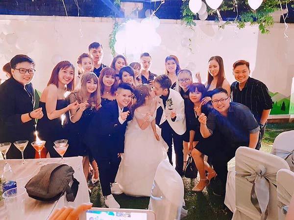 Sau gần 3 tháng kết hôn với người tình đồng giới, Tô Trần Di Bảo hâm nóng tên tuổi bằng cover Way back home phiên bản tiếng Việt cực hay-3