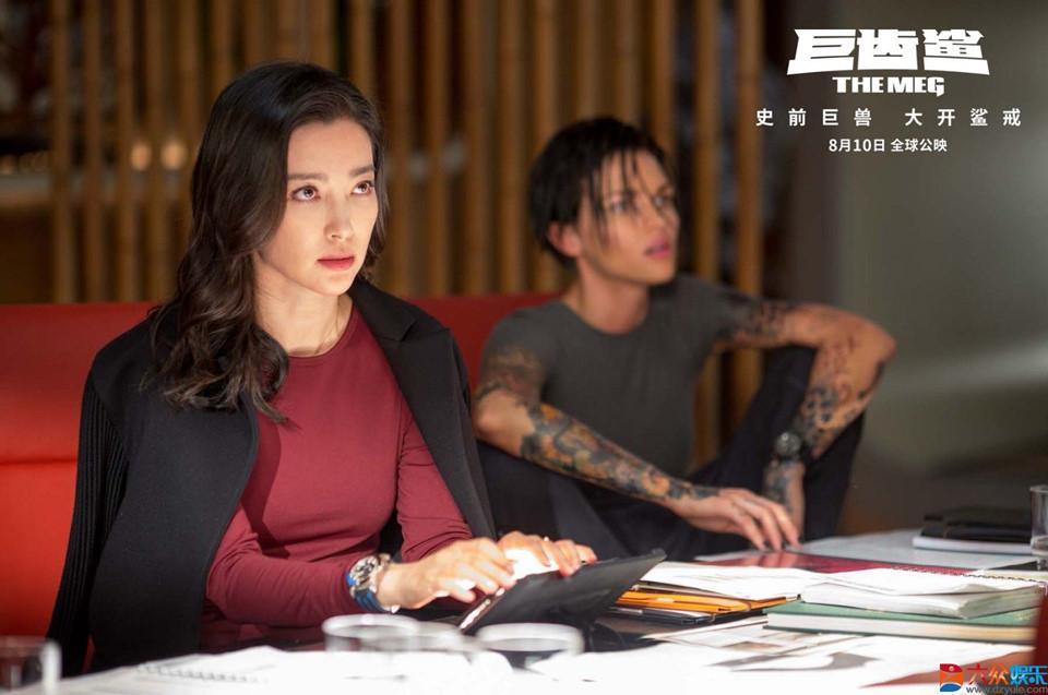 Lý Băng Băng tuổi U50: Vẫn trẻ như gái đôi mươi, bạn trai kém 16 tuổi-1