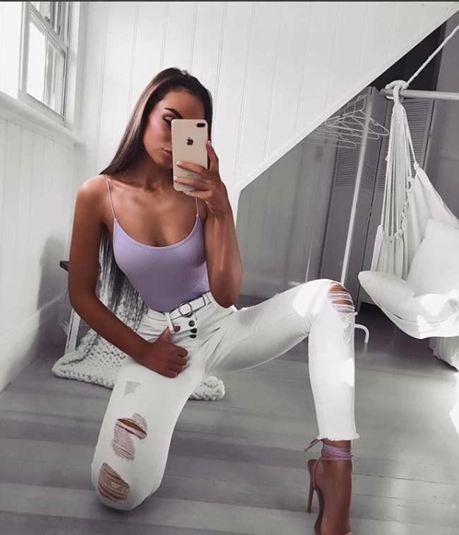 Cô gái trẻ có thân hình tượng đồng được hâm mộ vì eo nhỏ 2 gang rưỡi-1