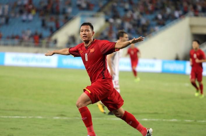 Chân dung cầu thủ vừa ghi bàn thắng cho Olympic Việt Nam-8