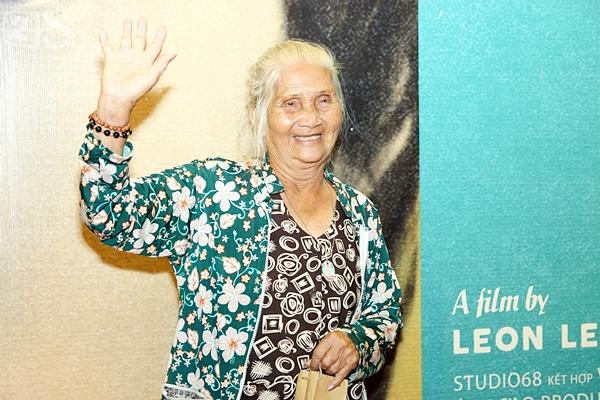 Isaac trầm cảm trong suốt quá trình học cải lương khi quay Song Lang-1