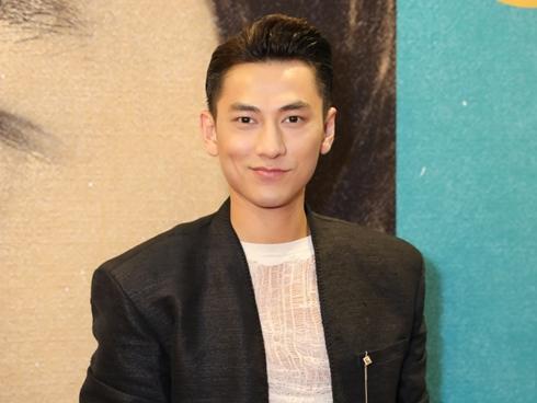 Isaac trầm cảm trong suốt quá trình học cải lương khi quay 'Song Lang'