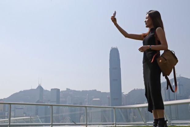 Giới trẻ sẵn sàng đập mặt xây lại để đẹp như hình selfie-1