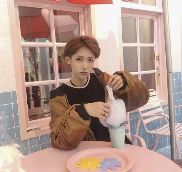 Giới trẻ sẵn sàng đập mặt xây lại để đẹp như hình selfie-3