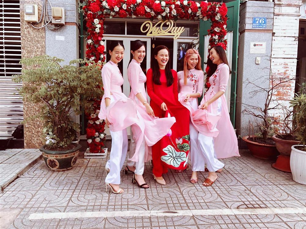 Á quân Vietnams Next Top Model 2010 Tuyết Lan đính hôn với chồng doanh nhân vào hôm nay-8