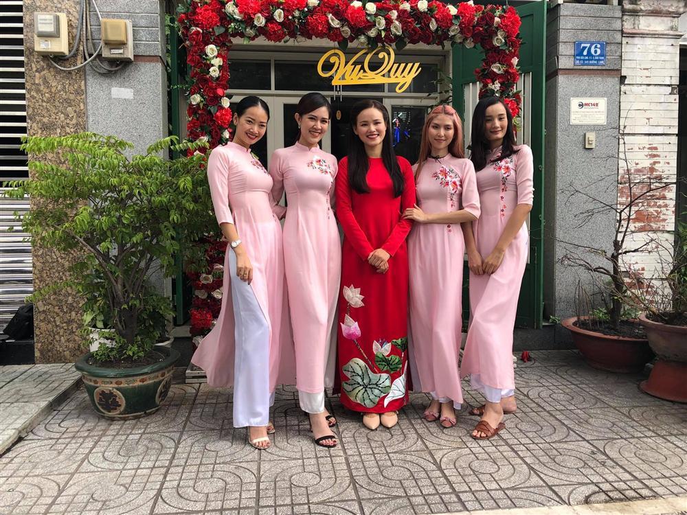 Á quân Vietnams Next Top Model 2010 Tuyết Lan đính hôn với chồng doanh nhân vào hôm nay-7