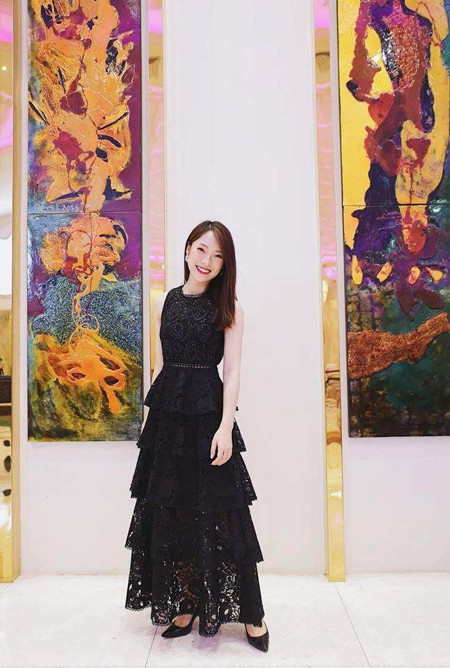 Có ai lầy hơn đôi bạn cùng tiến Kiều Trinh - Trang Hý: Rủ nhau mặc Pijama ra sân bay nhưng vẫn thấy vậy là hay-12