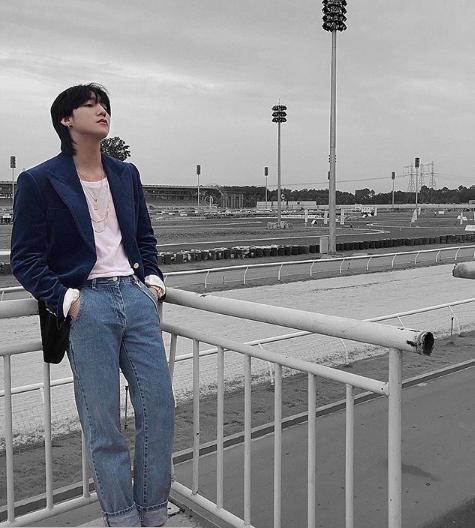 Clip hot nhất cộng đồng Sky hôm nay: Sơn Tùng M-TP hát chay Mưa trên phố Huế siêu ngọt-2