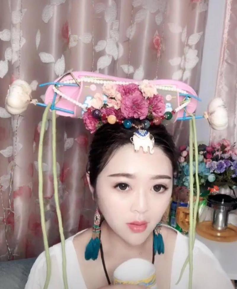 Rảnh rỗi chờ tập mới Diên Hi Công Lược, fan chế hàng loạt kiểu đầu cổ trang cực kỳ bá đạo-8