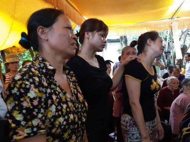 Nỗi đau người con trai 16 tuổi tận mắt thấy cha mẹ bị sát hại tại nhà ngay trong đêm nhưng không thể giải cứu-12