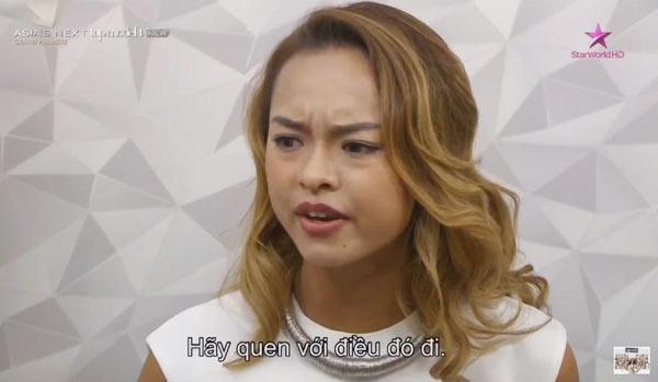 Đoạt vương miện nhưng tên chẳng ai biết, Đỗ Thị Thanh Huyền bị nghi ngờ thi chui Hoa hậu Phụ nữ Á Đông 2018-6