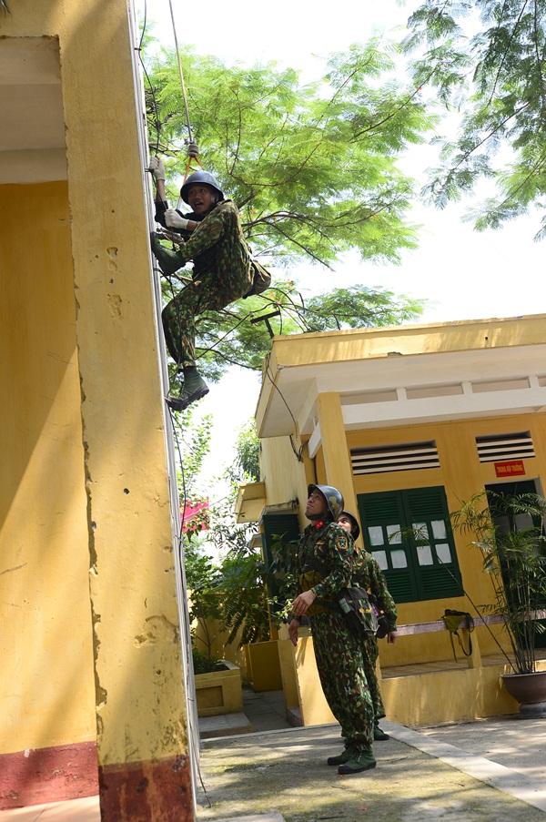 Mr Cần Trô thái thịt lợn nhoay nhoáy, Đại Nhân đứt từng đoạn ruột khi chặt thịt gà mà ngỡ sát sinh-2
