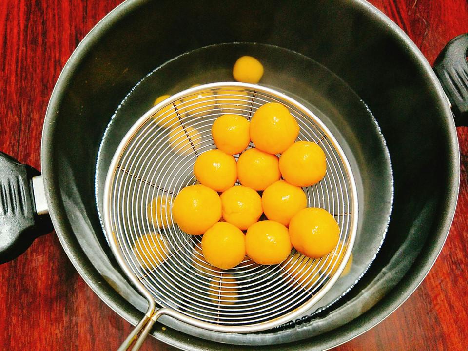 Nấu chè khoai lang dẻo trân châu bột báng ngon ngất ngây-5