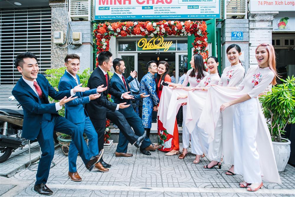 Á hậu Tú Anh thừa nhận: Từ ngày lấy chồng xong tôi hiền thật đấy-8