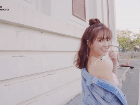 Tất tần tật bí kíp mix áo thun in hình siêu cute cho nàng thêm xinh, thêm trẻ ngày thu-7