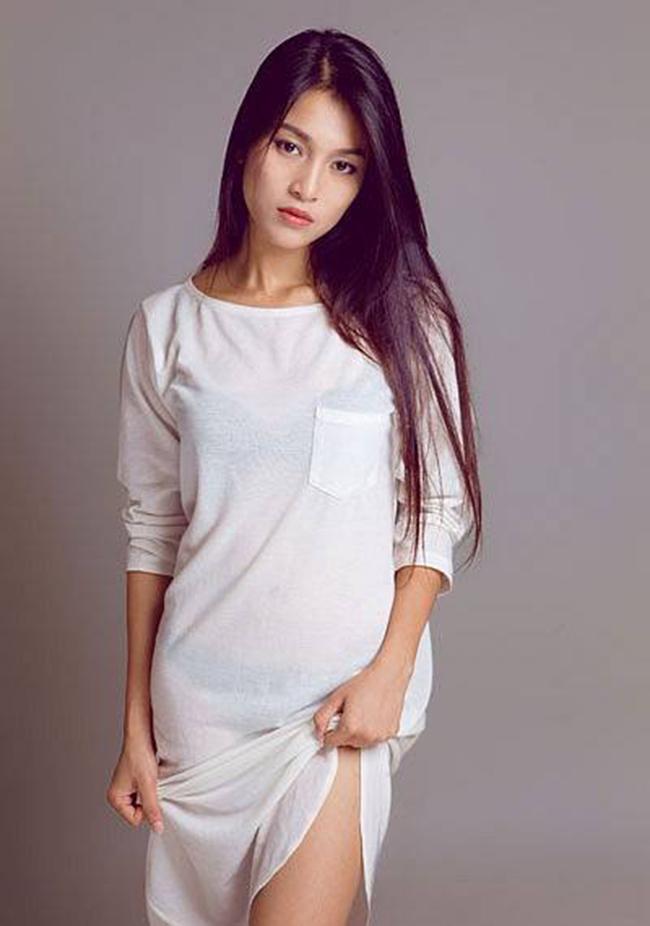 Chân dung bạn gái đẹp tựa hotgirl kém Johnny Trí Nguyễn 15 tuổi khiến nam tài tử say như điếu đổ-6