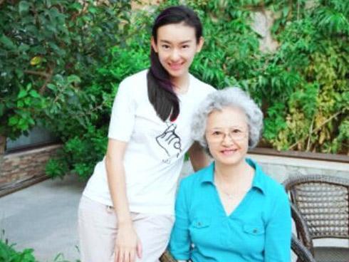 Bạch Cốt Tinh 'Tây du ký 1986' tóc bạc trắng, ở ẩn tuổi già