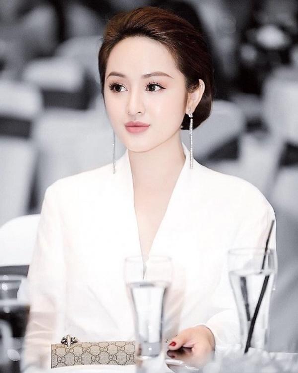 Nhan sắc hiện tại của tình cũ anh trai Bảo Thy sao lại giống… Tâm Tít thế này?-7