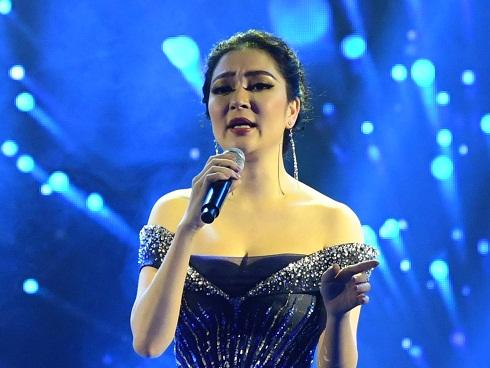 Nguyễn Thị Huyền: Đủ đau đớn sẽ biết buông bỏ-6