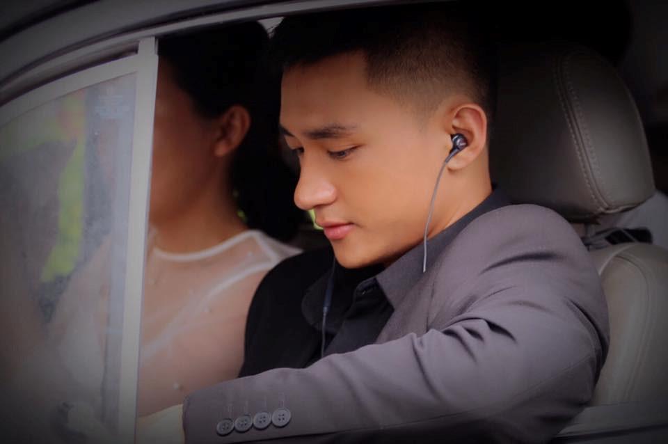 Hậu trường Hậu duệ mặt trời: Khả Ngân khoe lưng trần cháy sạm-9