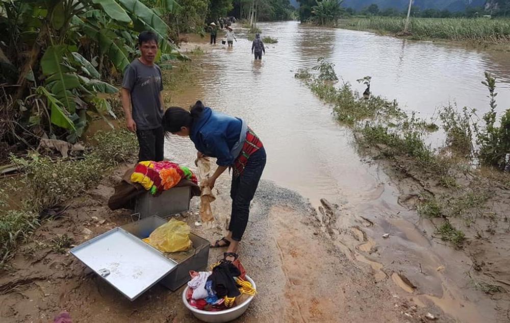 Nghệ An: Lũ chồng lũ, nhiều nơi vẫn ngập trong biển nước-4