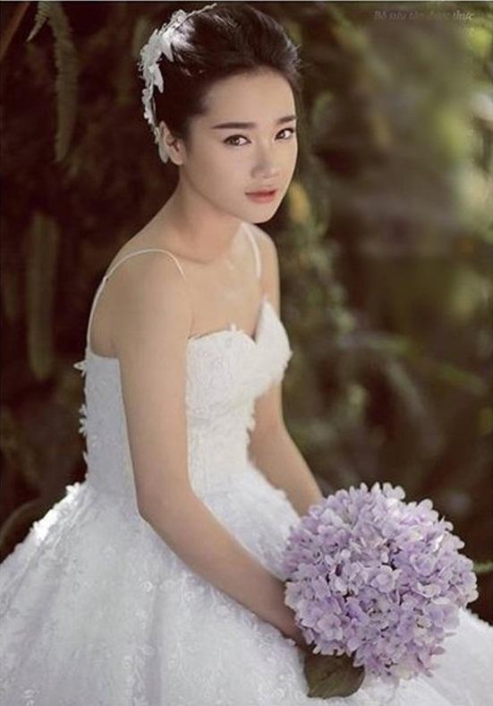 Lộ ảnh Nhã Phương thử áo cưới, chuẩn bị cùng Trường Giang về chung nhà?-9