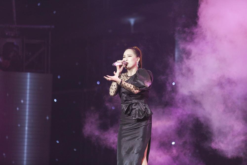 Học trò Noo Phước Thịnh đốt cháy sân khấu The Voice bằng hit của Mỹ Tâm-10