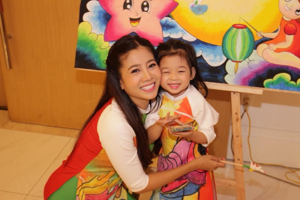 Để giữ lại nụ cười ngây thơ này, Mai Phương sẵn sàng vượt muôn trùng đớn đau dù bệnh tật hay khốn khó-11