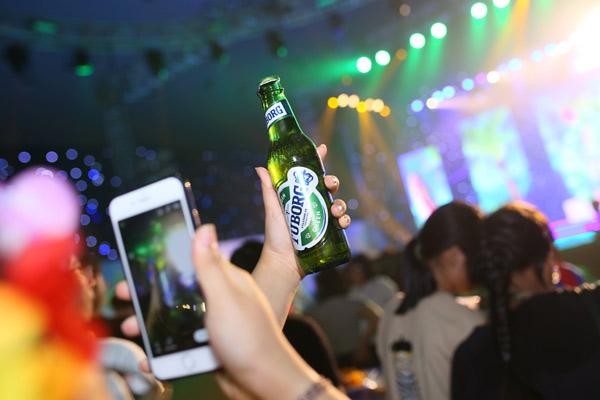 Tuborg Republic of Fun- đại tiệc bãi biển giữa lòng Hà Nội-8